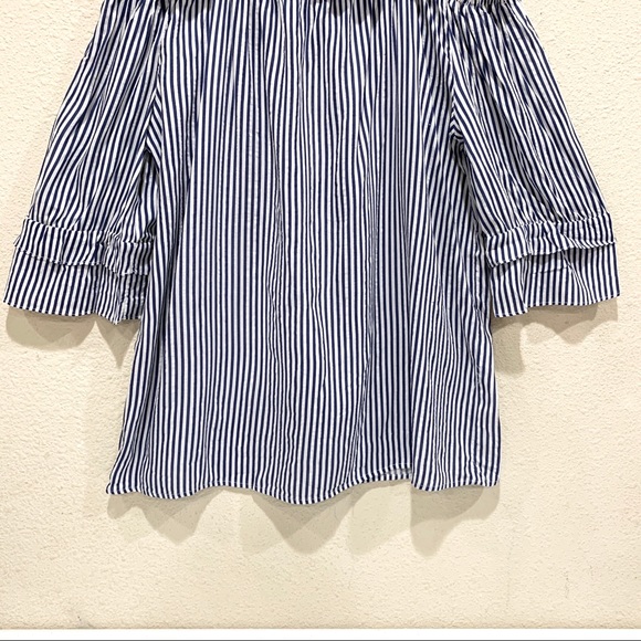 Plus Size Cold Shoulder Top (NWT) - Picture 3 of 7